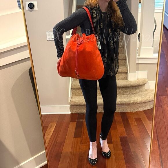 VINTAGE COACH #9478 DRAWSTRING VERMILLION SUEDE LEATHER BRASS HANGTAG EVC RARE - Picture 5 of 16